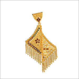 Gold Pearl Pendant
