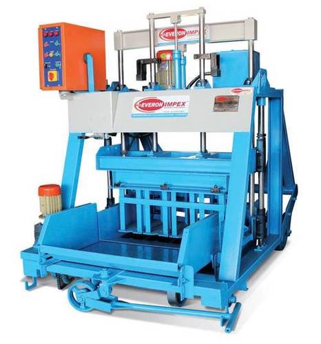 Concrete Block Making Machine