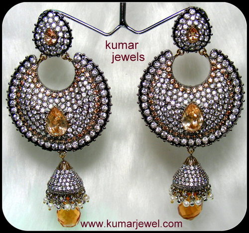 Antique Dangler Earring