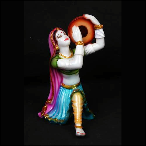 Polyresin Lady Statue