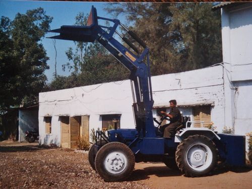 Forklift Type Loader