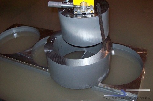 Metal Cutting in round shape