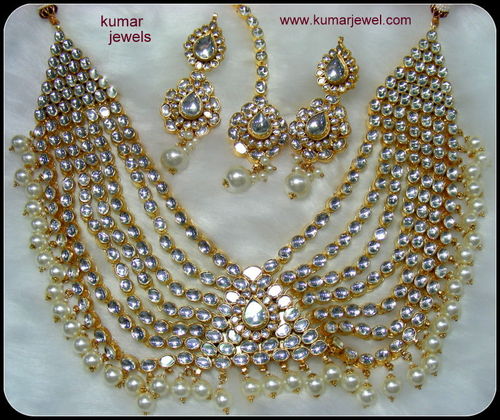 Heavy Kundan Neck Set