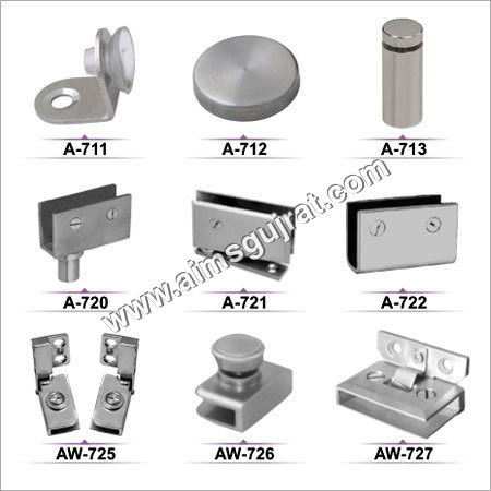 SS Glass Corner Fittings