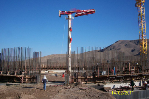 Concrete Boom Placer
