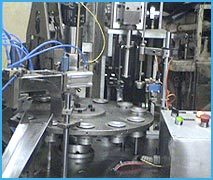 Single Nozzle Rotary Filling Machine Single Nozzle Rotary Filling Machine