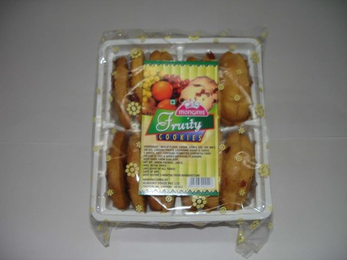 monginis-9 - 10x10x5 cm, Brown Plastic Tray | Delicious Baked Goods, Sweet Taste, Ideal Snack and Gift