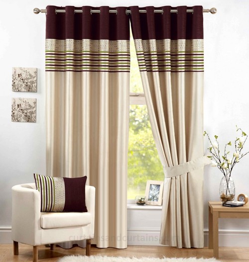 Eyelet curtains
