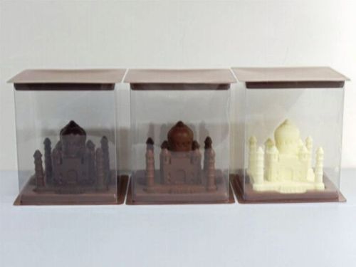 Chocolate Trays & Boxes - Acrylic, Cardboard, Varied Sizes, Brown & White, Lid Closure, Elegant Design, Secure Packaging