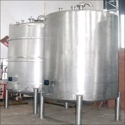 Ss Milk Storage Tank - Stainless Steel, Variable Capacity | Durable, Polished Finish, High Storage Capacity, Is/fda Compliant