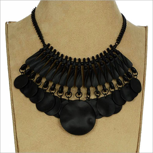 2.5 NEW 7 Shades of Jane Vintage Inspired Choker Necklace