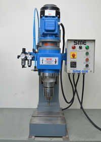 Pneumatic Riveting Machine