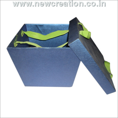 Hamper Blue Box
