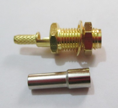 SMA (F) B/H Straight Connector for RG174 Cable