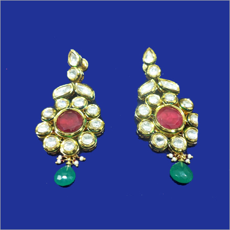 Gold Designer Earring