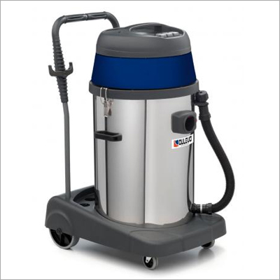 Wet/Dry Vacuum Cleaner