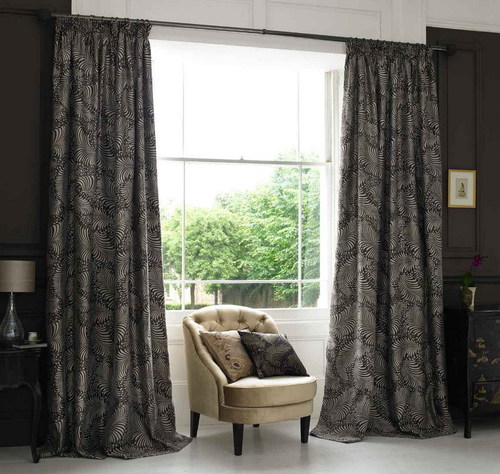 bedroom curtain