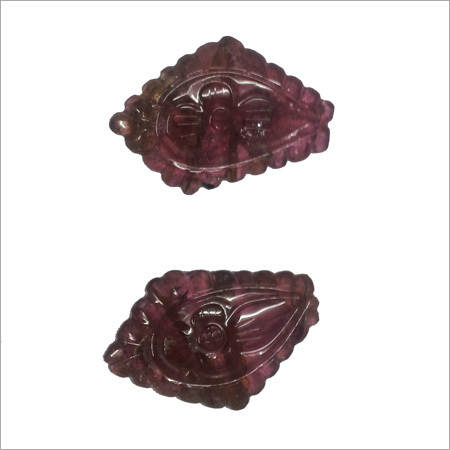 Turmaline carving