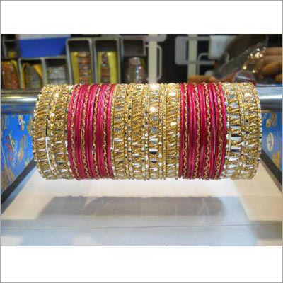 Lac Stone Bangle