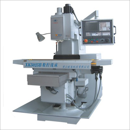 Vertical CNC Milling Machine
