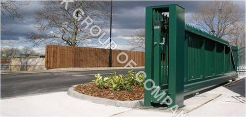 Automatic sliding gate
