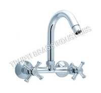 Sink Mixer With Regular Swinging Spout