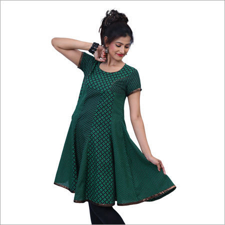 Ladies Trendy Salwar Kameez