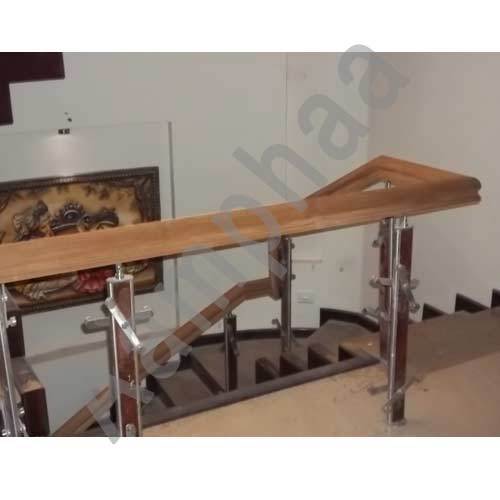Wooden Staircase Designs for Homes