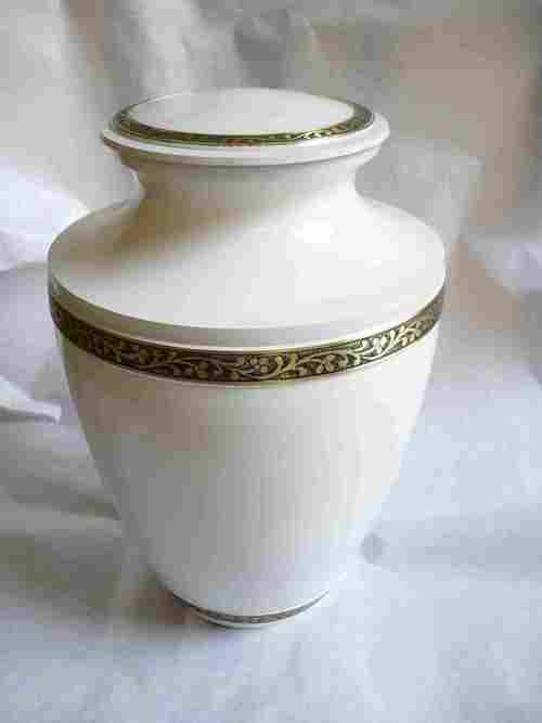 Brass Urn Snowhite
