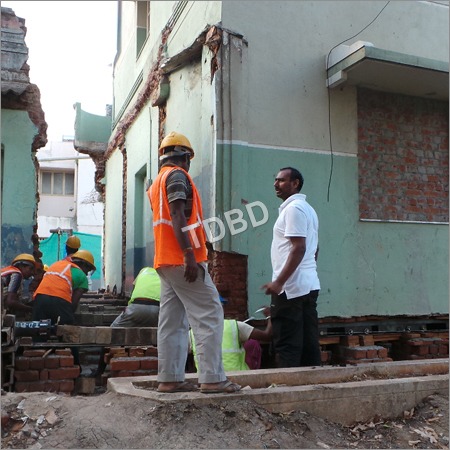 Lift Commercial Complexes