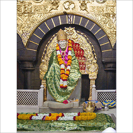 Shirdi Sai Baba Statue