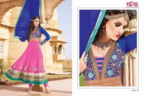Traditional salwar kameez