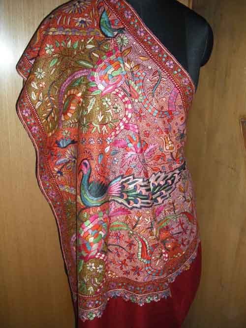 DESIGNER EXCLUSIVE HAND EMB PASH SHAWLS - 100% Pashmina 100x200 cms Red, Soft Texture, Intricate Embroidery, Lightweight Warmth