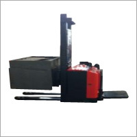 Automatice Operator Electric Stacker
