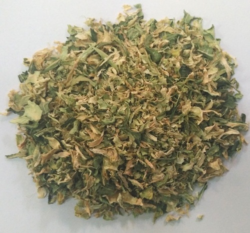 Cold Dried Cabbage Flakes By AUM AGRI FREEZE FOODS