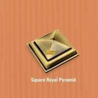 Square Royal Pyramid Mirror Cap