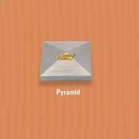 Pyramid Mirror Cap