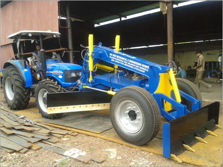 Grader 90 HP Tractor