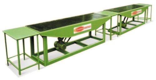 Designer Vibro Forming Machines By https://www.tradeindia.com/everon-impex-5214661/