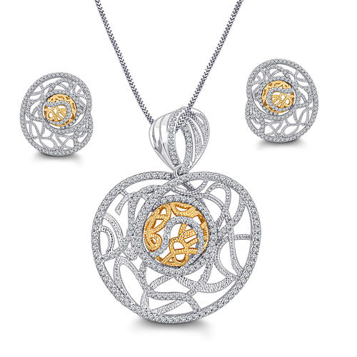 प्यारा डायमंड पेंडेंट सेट