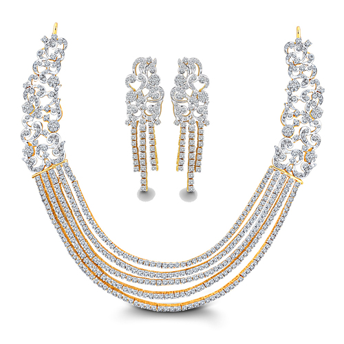 Sparkling and Adorable Diamond Necklace Set