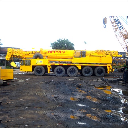Truck Crane Hiring Service