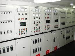 Auto Synchronizing Panels
