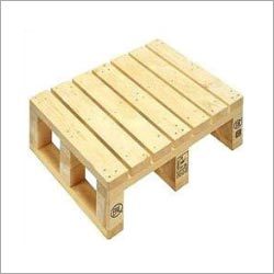 4 Way Pallets
