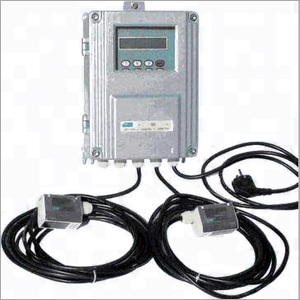 Silver Online Ultrasonic Flow Meter