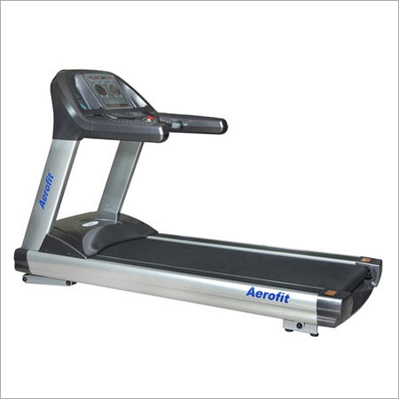 Commercial Treadmill 880