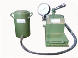 Integral Type Hydraulic Jacks - (HJ-02)