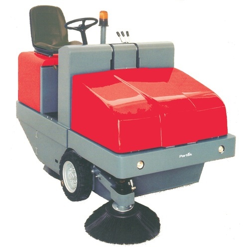 Partek Ecoline 1350 Diesel - Red Sweeper, Diesel Powered, Easy Operation, Low Maintenance