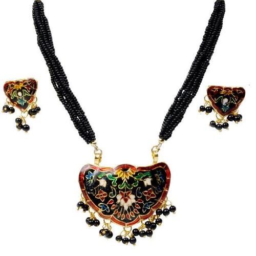 Neckless
