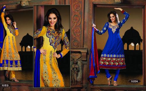 Traditional Salwar Kameez